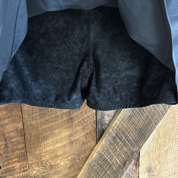 Under Armour heat gear ladies skort size large - Picture 5 of 6